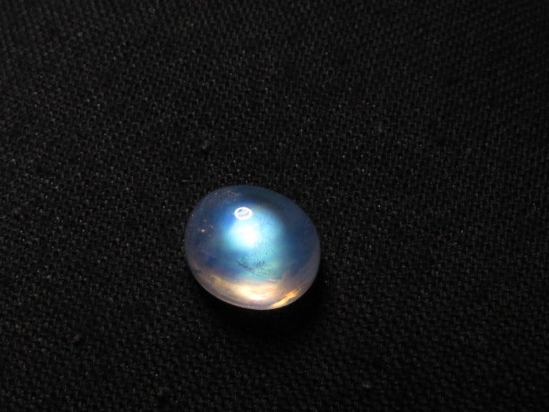High Quality So Gorgeous amazing Cabochon amazing Strong Flash Fire Huge size AAAA Rainbow Moonstone 11x13 mm Height 8.5 mm