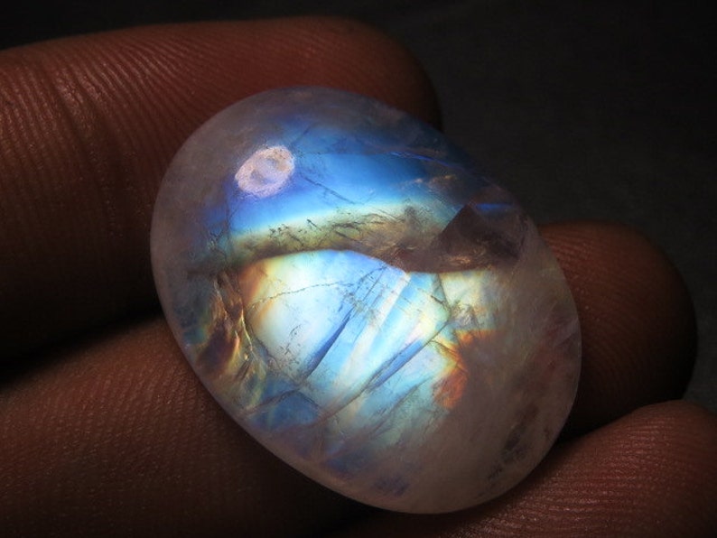 High Quality Gorgeous Blue Fire Strong Flash Oval shape Cabochon 20x26 mm Huge Size Rainbow Moonstone