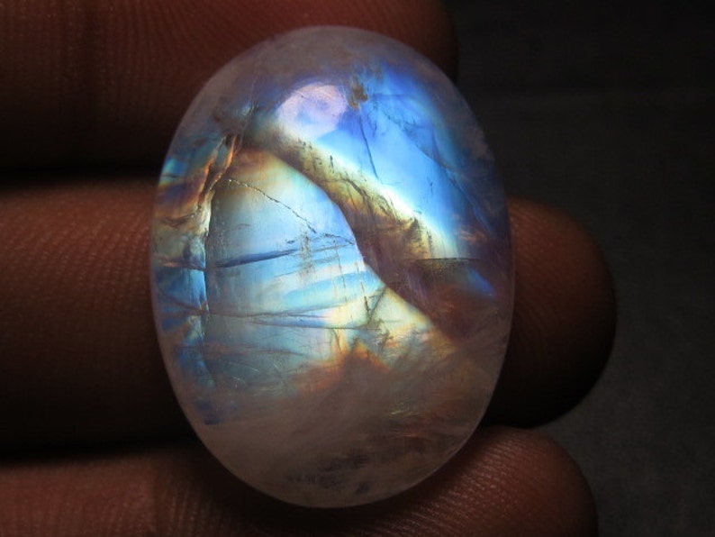 High Quality Gorgeous Blue Fire Strong Flash Oval shape Cabochon 20x26 mm Huge Size Rainbow Moonstone