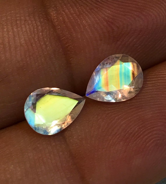 AAAAA Rainbow Moonstone Pear Cut Pair: Faceted Gemstones (6x8 Mm 