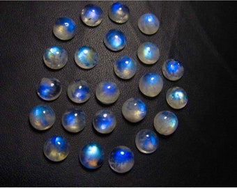 Wholesale - 8 mm - 20 pcs Gorgeous  Quality  - Rainbow MOONSTONE - Round shape Cabochon Amazing Gorgeous Full blue fire