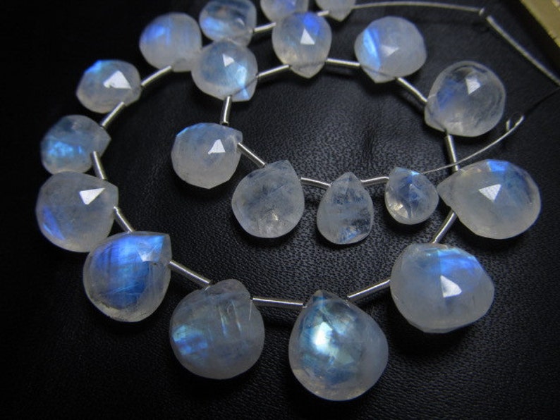 AA-high quality RAINBOW MOONSTONE so gorgeous full flashy fire super sparkle faceted Heart briolett size 10-5 mm 20 pcs