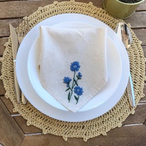 Tovagliette americane in filato di carta écru, tovagliette americane lavorate a maglia ecologiche, tovagliette americane rotonde fatte a mano, set da 2 o 4, decorazioni rustiche per la tavola, decorazioni estetiche per la tavola