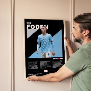 フィル・フォーデン マンチェスター・シティ ポスター：黒をテーマにしたサッカーアート（デジタルプリント）