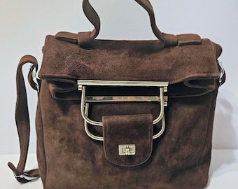 Bolso bandolera vintage de ante marrón.