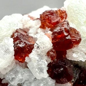 Etched Garnet on Matrix: 30 Carats, Pakistan Origin