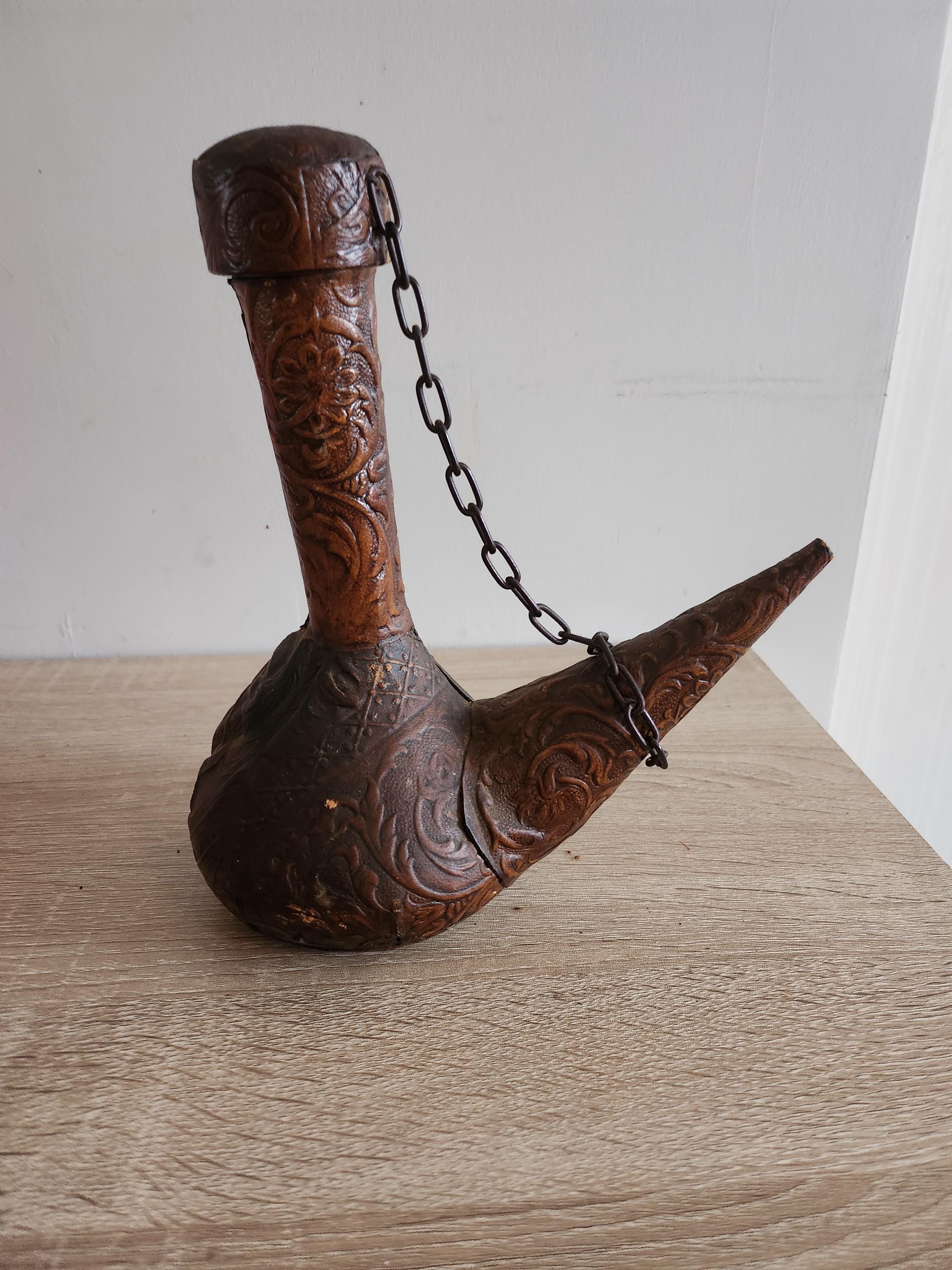 ヴィンテージ スペイン製 レザー ポロン ワイン デカンタ - Etsy 日本