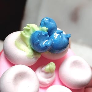 Cake keychain, sweet keychain, cute keychain, cake miniature, gift for her