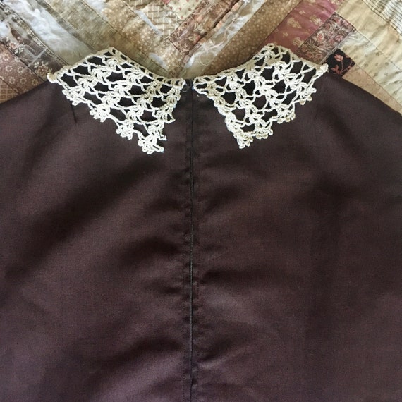 1960s Vintage Lace Collar Brown Mini Dress - image 4