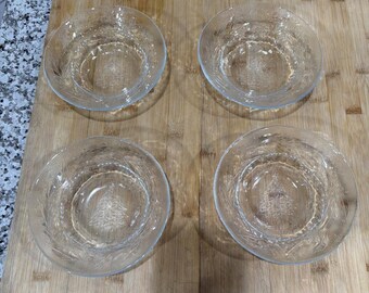 ARCOROC Embossed Glass Holly Tree Christmas Set of 4 Soup / Cereal bowls 6.5" *