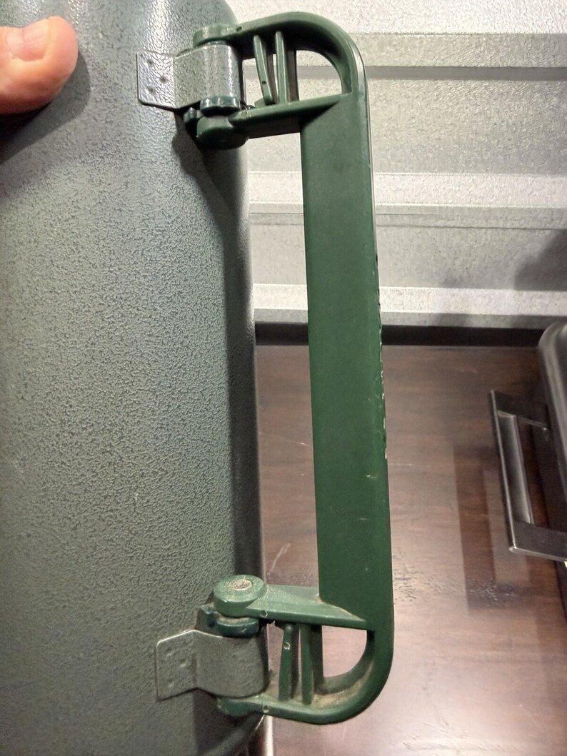 VINTAGE Stanley Aladdin Thermos Us-Made A-944dh Green Metal Vaccum Bottle USA * image 4