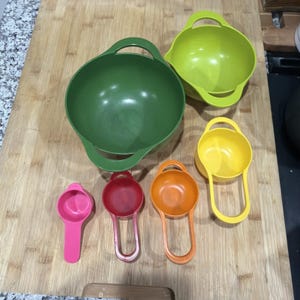Joseph Joseph NEST 6 Prep Set Measuring Cups BowlsUrban Outfitters six pc * image 2