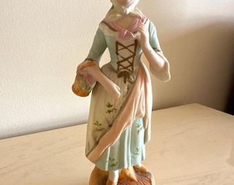 2 Vintage L&M INC Lipper and Mann Victorian Couple Figurines Bisque Porcelain *