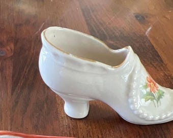 VTG Ceramic Shoe 3.5 Inches, vintage Antique Figure *