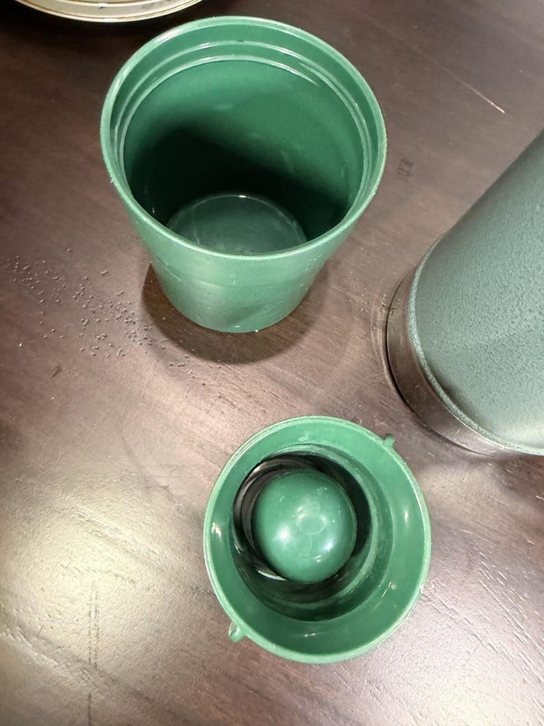 VINTAGE Stanley Aladdin Thermos Us-Made A-944dh Green Metal Vaccum Bottle USA * image 6