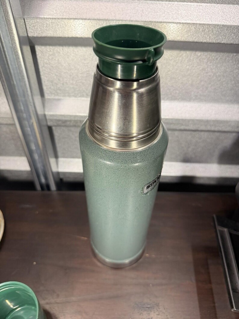 VINTAGE Stanley Aladdin Thermos Us-Made A-944dh Green Metal Vaccum Bottle USA * image 13
