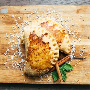 3 Pieces of Pie (Vegetable/Meat/Fish)