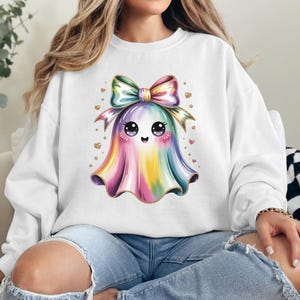 Pacote de PNGs de fantasmas em tons pastel, clipart de Halloween com laço arco-íris, designs iridescentes para sublimação. imagem 3