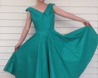 50s Green Circle Dress Vintage Sleeveless S 36 Bust 26 Waist