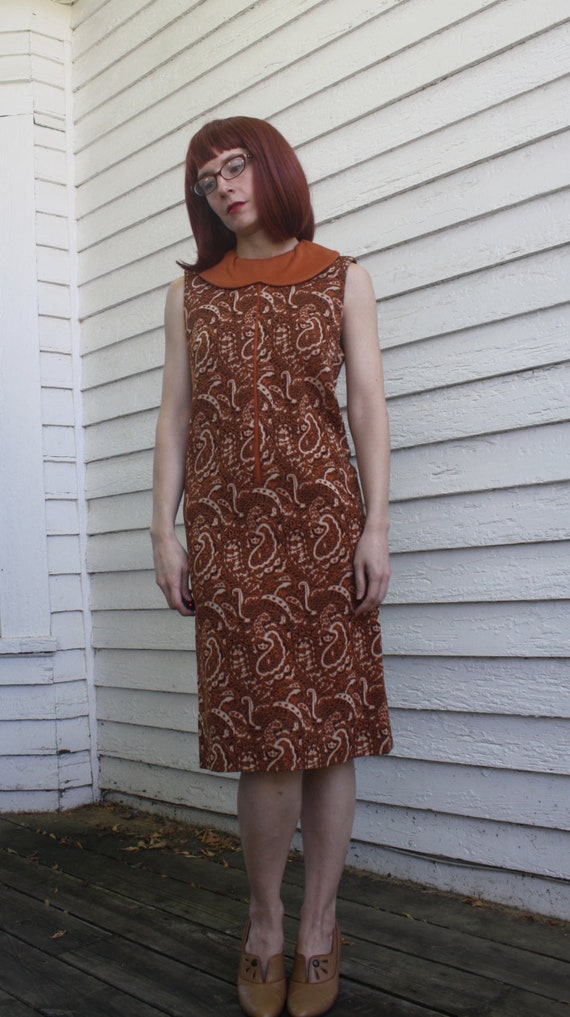 60s Mod Print Dress Rust Spice Sleeveless Vintage… - image 6