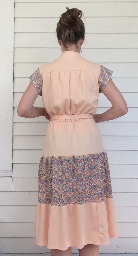 70s Peach Floral Dress Polyester Vintage S - image 4