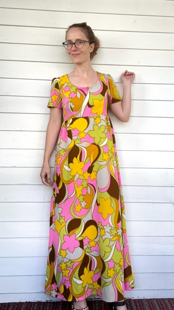 yellow and pink floral dress Olivaceous Ios Corset Midi - Size M - 100% Rayon - Hand Wash Cold Wear it to bottomless brunch with nude heels and a dainty necklace Embroidered Floral Sleeveless Gown 12