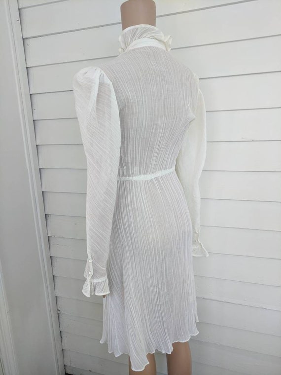 70s Sheer Romantic Dress XS S Ivory Prairie Gunne… - image 2