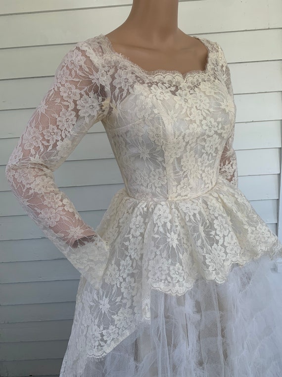 50s Peplum Wedding Dress Ivory Lace Gown Formal X… - image 3