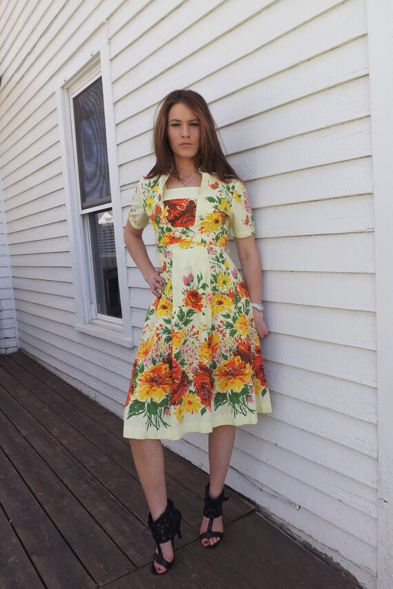 50s Yellow Floral Print Dress Vintage Cotton Day … - image 8