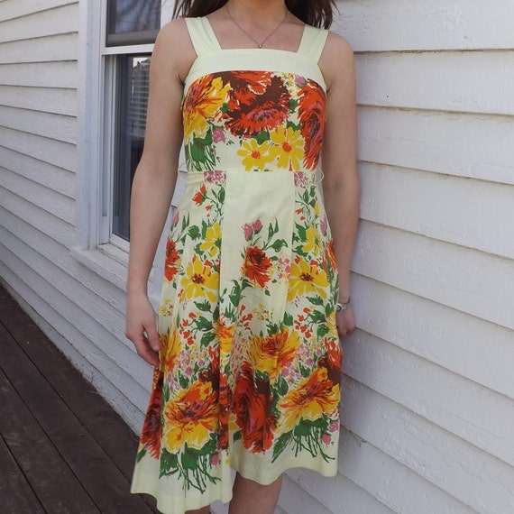 50s Yellow Floral Print Dress Vintage Cotton Day … - image 9