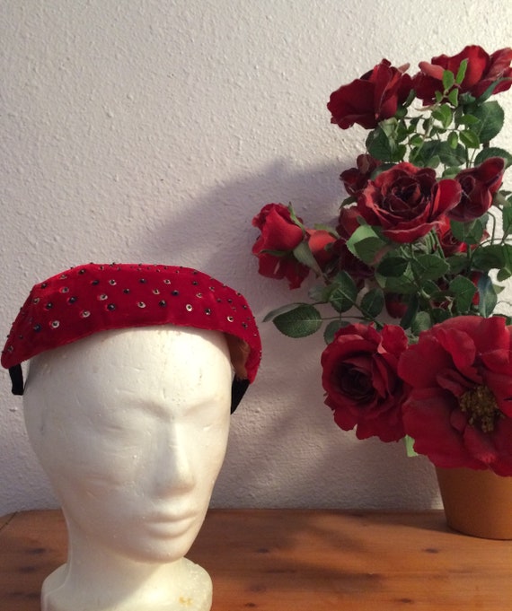 Red Beaded Fascinator Hat Velvet Sequin Paillette… - image 5