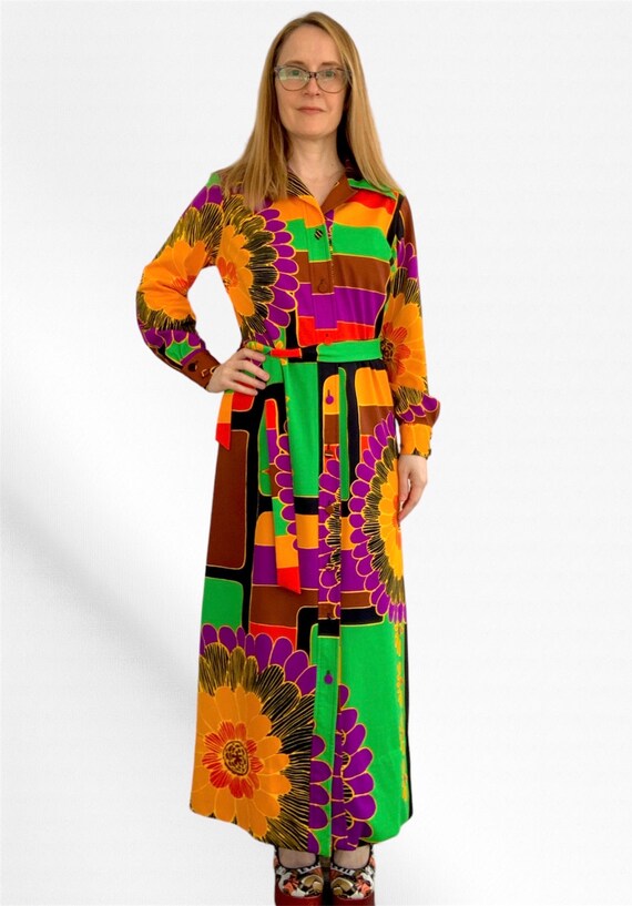 70s Vintage Tori Richard Pop Floral Maxi Dress Ha… - image 3