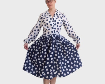 Robe années 60 à pois blanc bleu manches longues décontractée S vintage