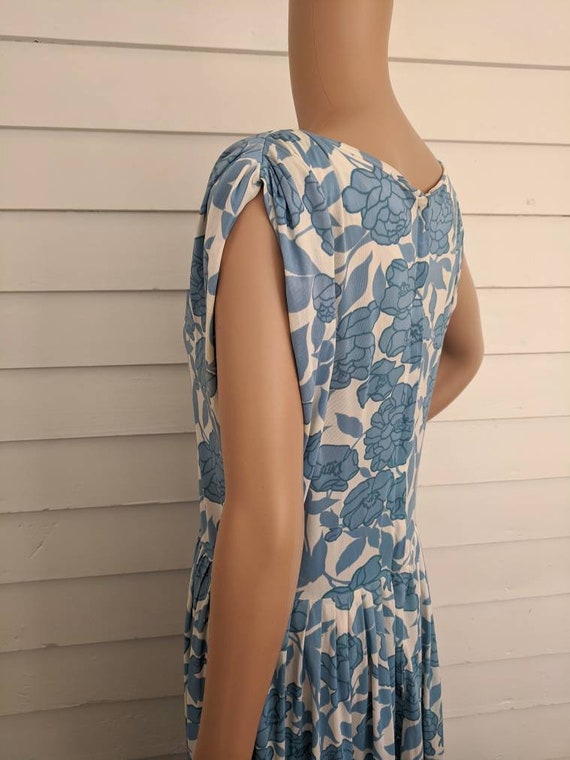 50s Floral Print Dress Blue White Vintage M L 38 … - image 3