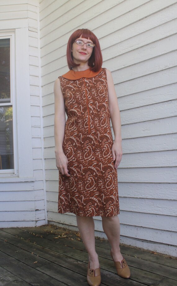 60s Mod Print Dress Rust Spice Sleeveless Vintage… - image 4