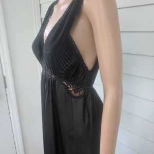 Koszula nocna Miss Elaine w kolorze niebieskim z dziurką od klucza lub w kolorze czarnym z plisami, z lat 80., w stylu vintage, długa suknia, bielizna S M