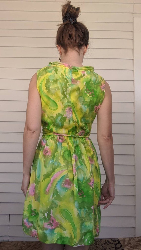 60s Green Floral Dress Sleeveless Mod Print XS Pe… - image 4
