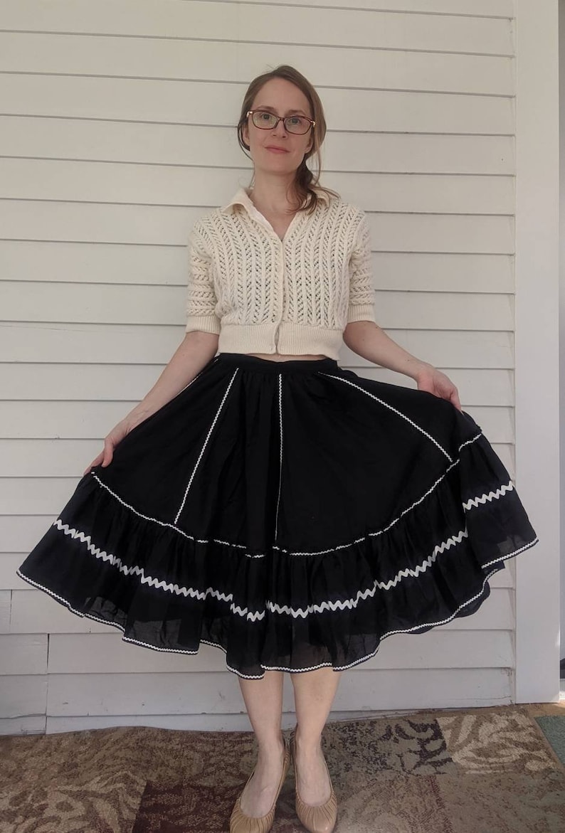 Circle Country Skirt Black Ric Rac Full Vintage Square Dance S - Etsy