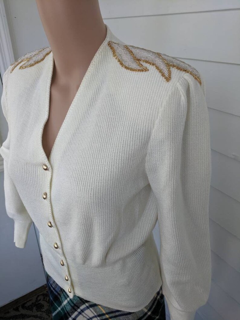 80s Sweater Ivory Beaded Shoulder Jumper Retro Collar Vintage Knit