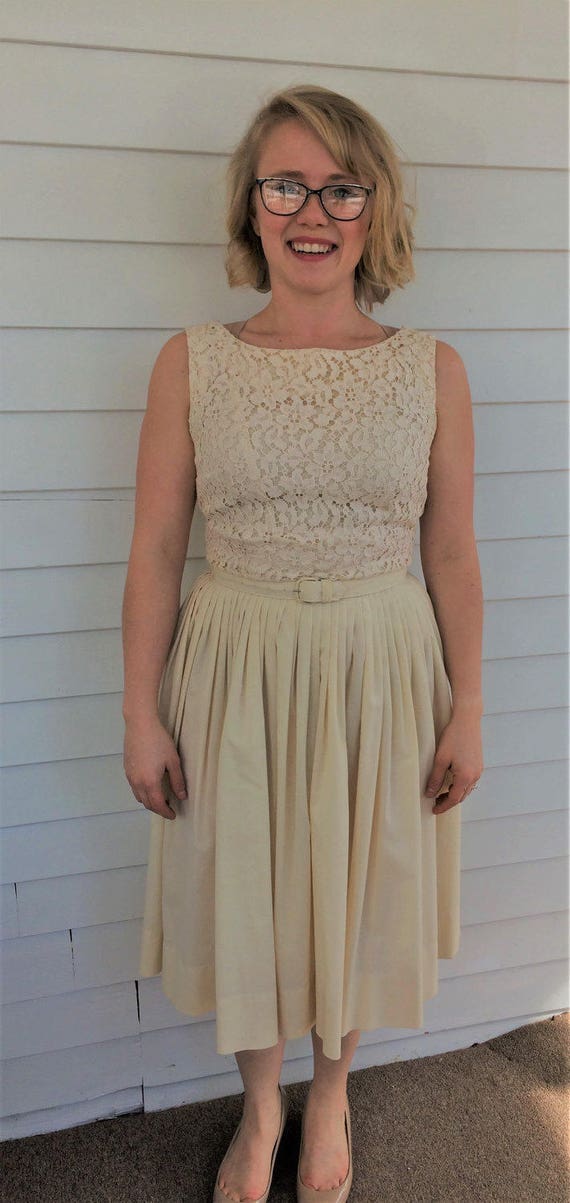 50s Dress Ivory Lace Bolero Summer Full Skirt Sle… - image 5
