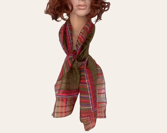 Pañuelo largo o turbante con estampado de rayas verde oliva de poliéster sedoso