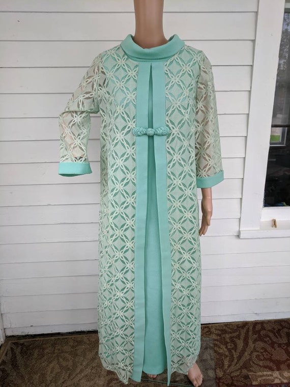 60s Mod Gown Seafoam Mint Green Pastel Dress Vint… - image 7