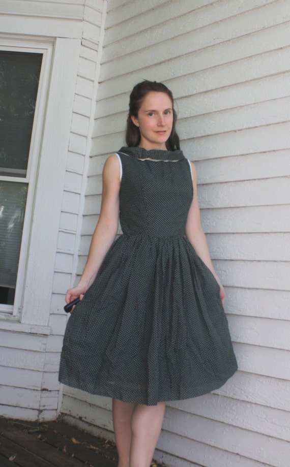 50s Dark Green Dress Polka Dot Print Sleeveless V… - image 3