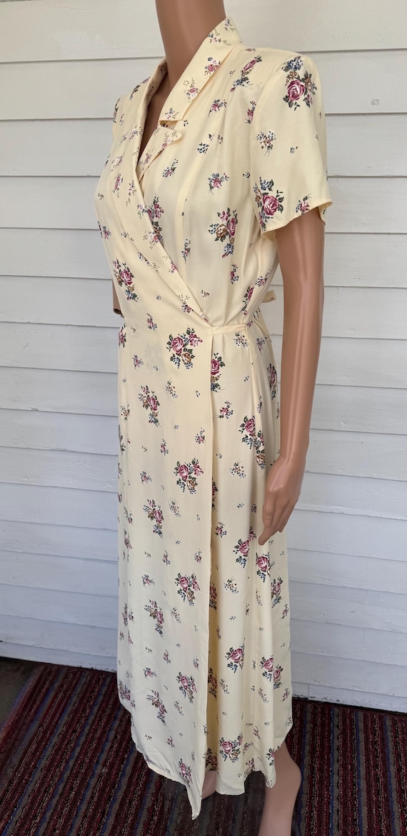 white christmas dresses Self-Portrait - Cream Lace Flower Maxi Dress