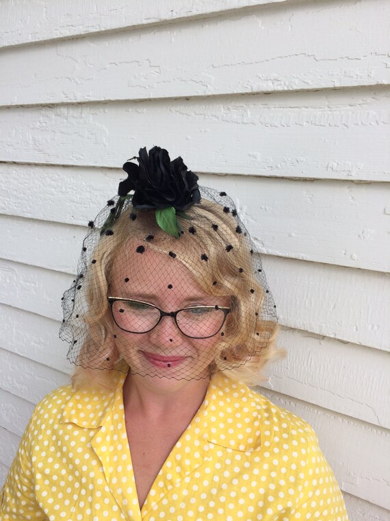 50s Black Rose Whimsy Veil Hat Net Floral Vintage 