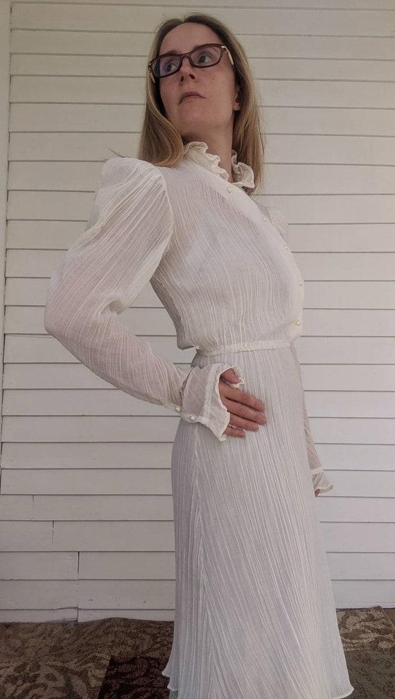 70s Sheer Romantic Dress XS S Ivory Prairie Gunne… - image 5