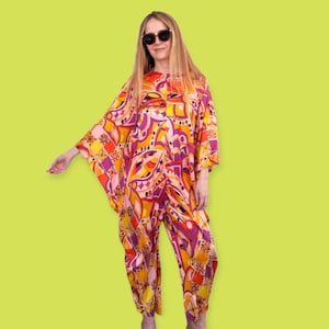 60s Caftan Jumpsuit Pop Art Geometric Print Bat Butterfly XS S Piccola Petite Pucciesque