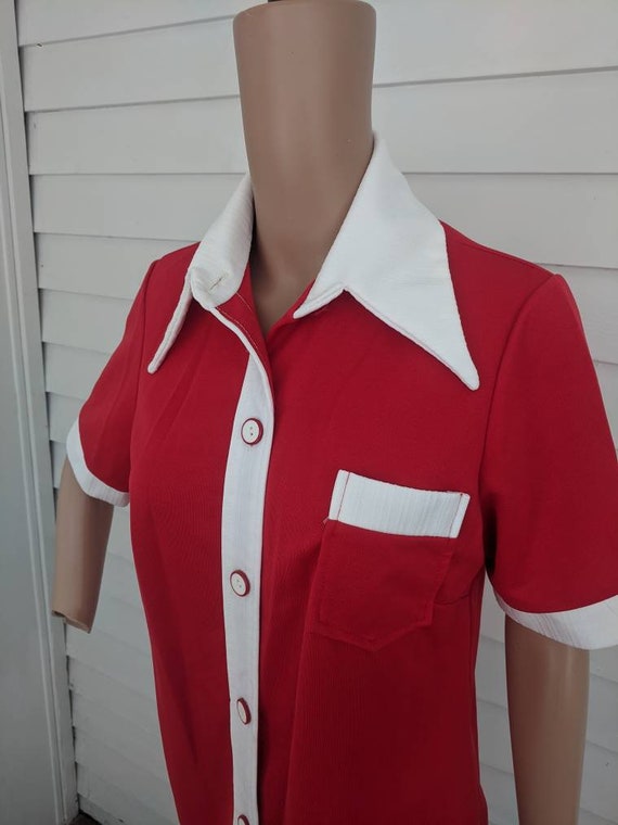 Mod Red Top Vintage 70s Short Sleeve Button Down … - image 4