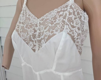 White Lace Dress Slip 36 Lady Love Nylon 60s Summer