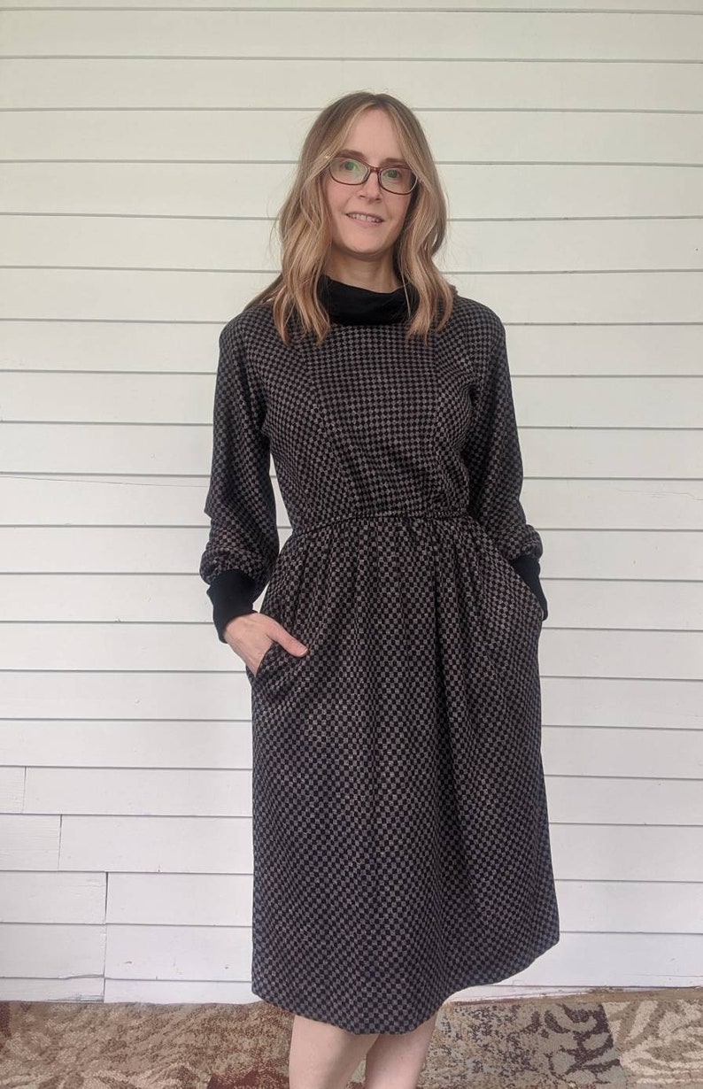 80s turtleneck outfit